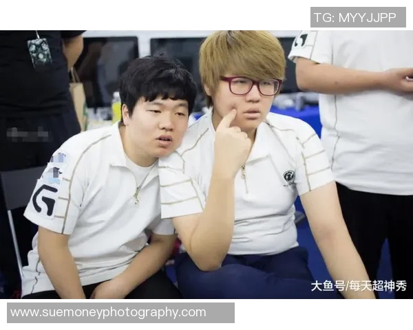 SN战队与JD战队首局对决精彩回顾与分析